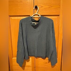 American Eagle Outfitters Mock Neck Sweater, size M.